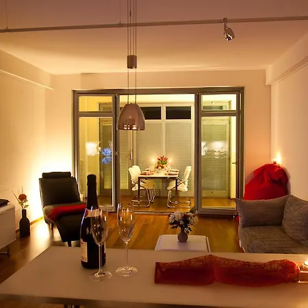 Strandallee Apartment *